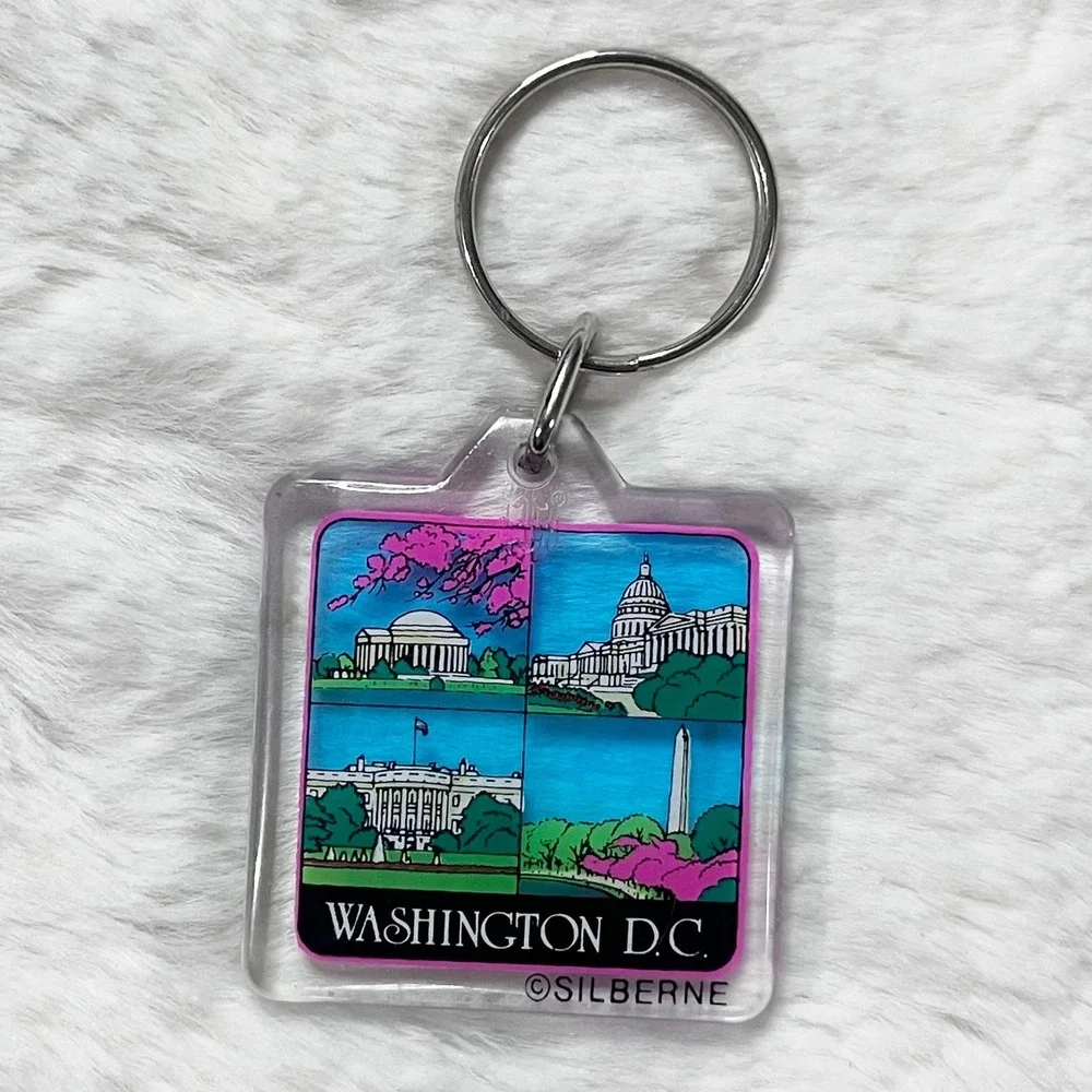 🔮 5/$25 Vintage Washington DC Keychain